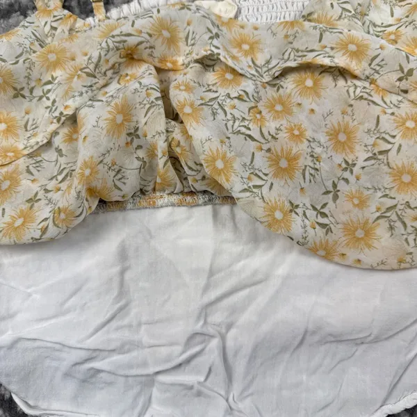 Altar'd State Butter‎ Yellow Floral Camisole Top Women's Medium Cottagecore Boho - Image 4