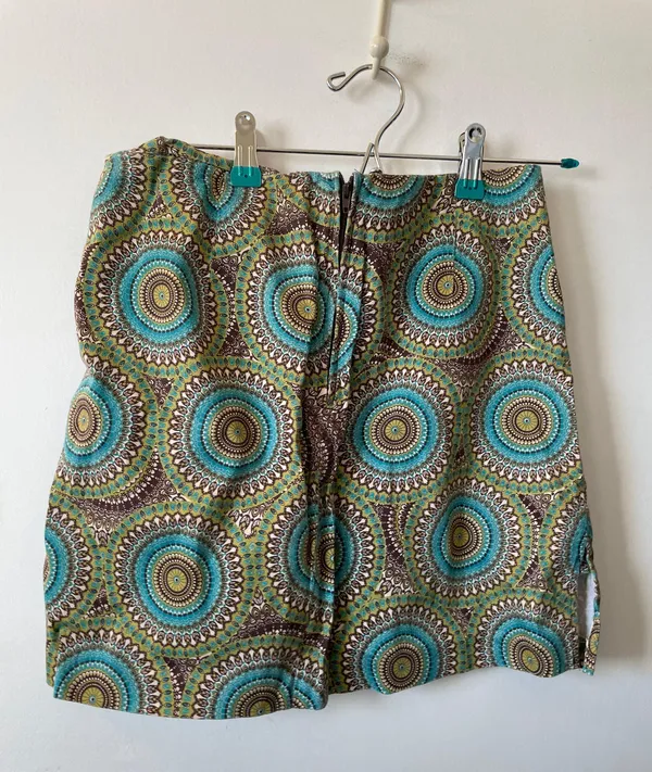 70s Vintage Skirt Size 4 - Image 2