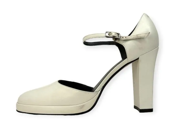 Andrea Coleccion | Size 8 | White Leather Round Toe Chunky 4 Inch High Heel Pump - Image 5