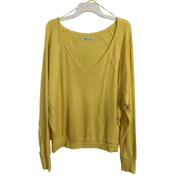 Free People We the Free Yellow Santa Clara V-Neck Oversized Thermal M Slouchy - Image 2