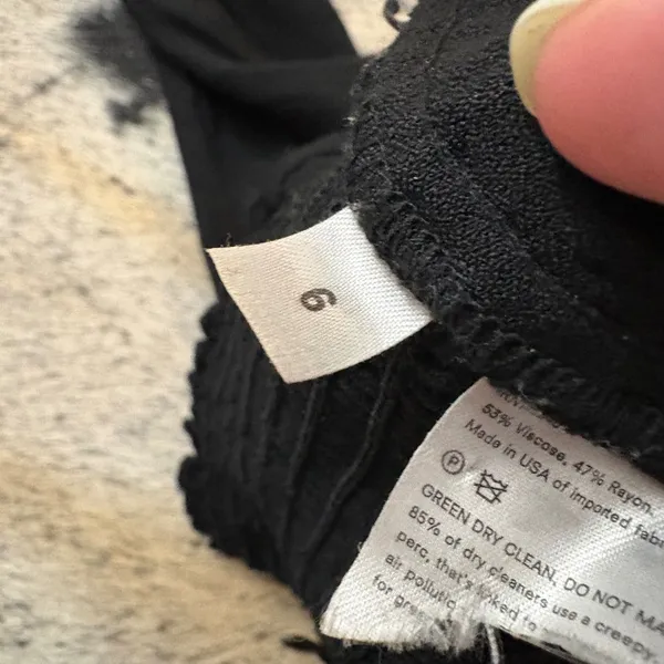 REFORMATION Black Reign Top along Sleeve Smock Back‎ Size 6 - Image 8