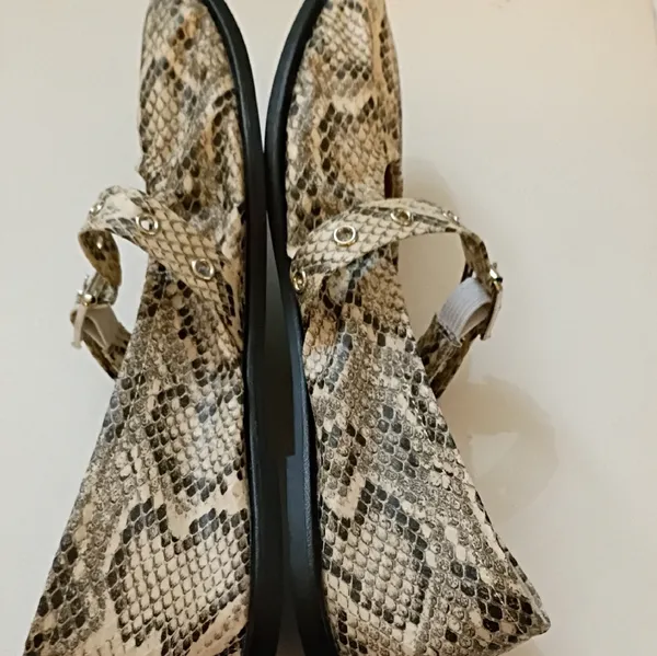 RACHEL Rachel Roy Snake Print Baby Doll Flats Size 8.5 - Image 6