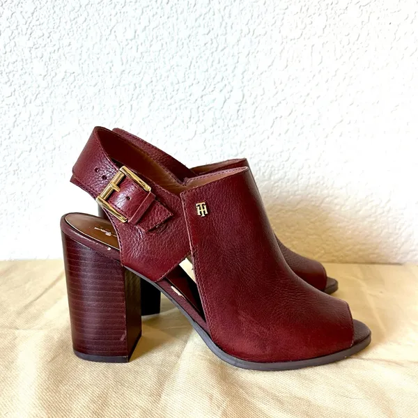Tommy Hilfiger Leather Sling back Heels - Image 6