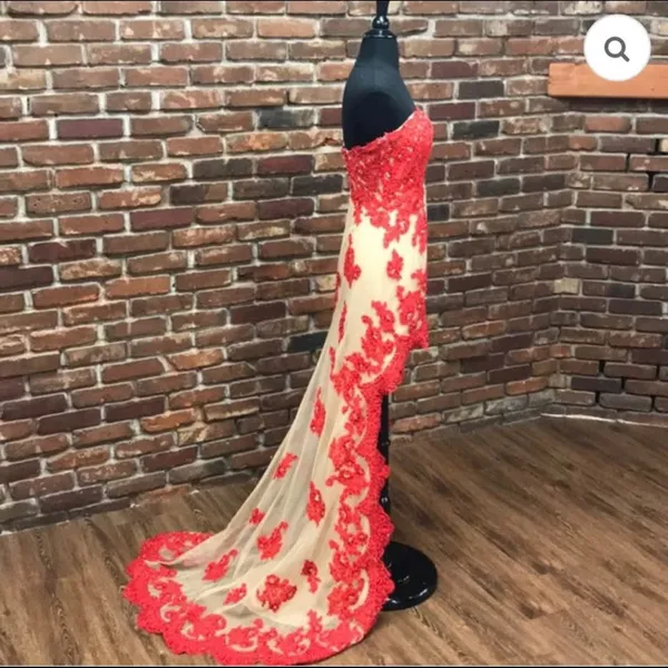 Sherri Hill 21016 Red/Nude Beaded High-Low Gown - Size 8. EUC! Like new! - Image 9