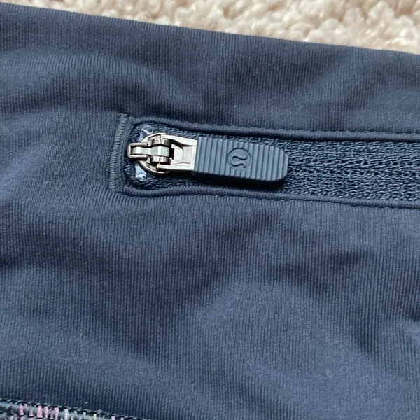 Lululemon Women Run Speed Up Short 2.5" Inseam Dappled Daze‎ Obsidian Size 14 - Image 9