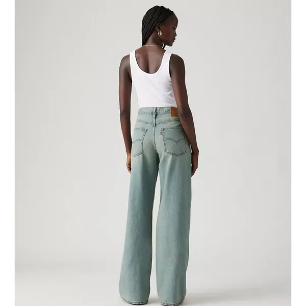 Levi's Women's 28x31 Premium Xl Baggy Straight Jeans Medium Wash - Image 3
