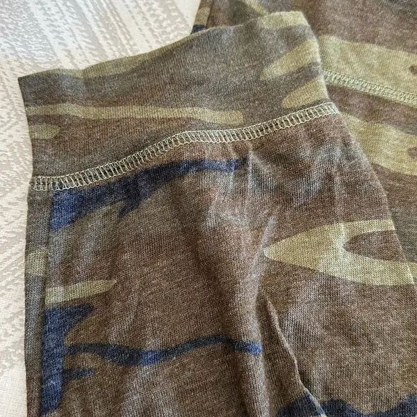Alternative Earth Camouflage Lightweight Cropped Drawstring Joggers - Image 3