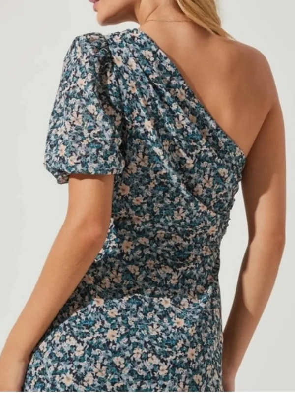 ASTR Santorini One Shouler Midi Dress Medium Blue Floral Wedding Guest Romantic - Image 11