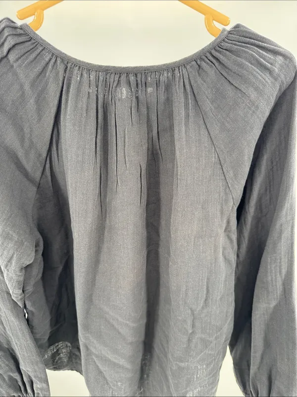 Quince 100% Organic Cotton Gauze Peasant Blouse M black boho casual work neutral - Image 9
