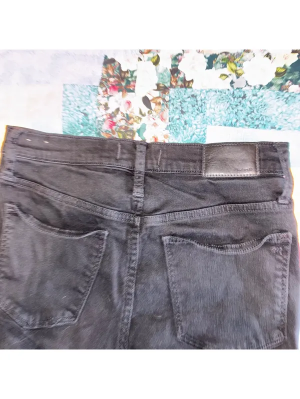 Madewell Woman’s Size 28 High Rise Shorts Black Denim Summer Cutoff Shorts - Image 6