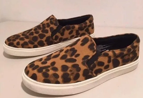 Leopard Print Sneakers, Size 7W Brown - Image 2