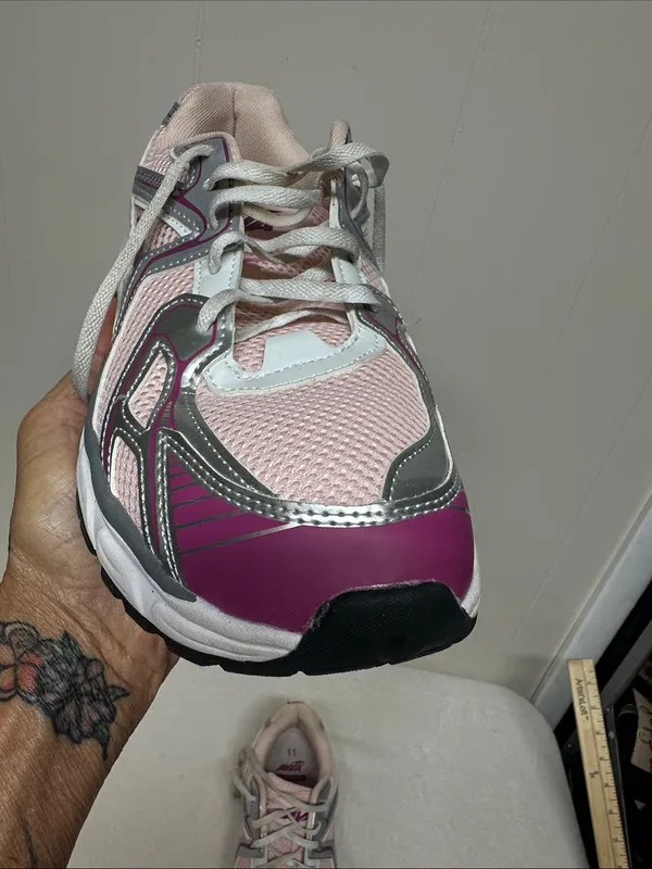 Avia Women's Light Pink and Silver Athletic Running Shoes - Image 4
