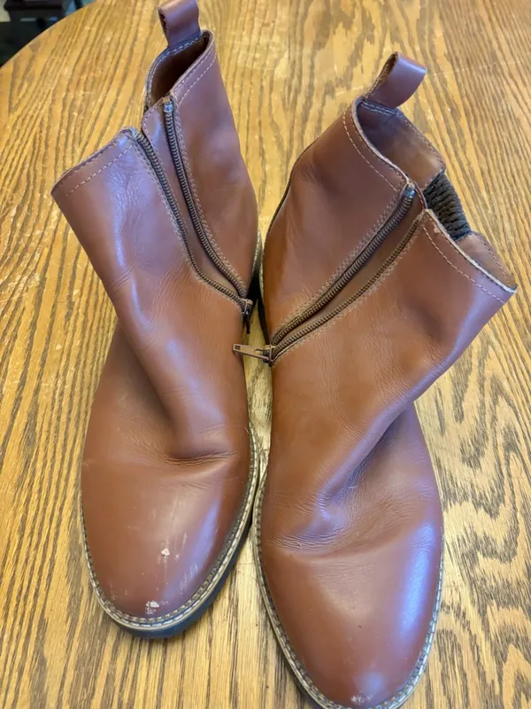 Brown Leather Ankle Chelsea Boot with Black Elastic Panel - Image 3