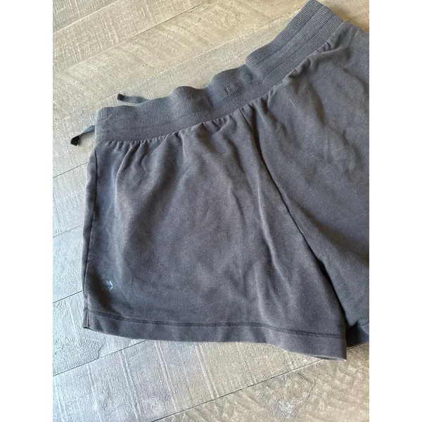 All in‎ Motion Women's Black 3" Athletic Shorts Size Medium - Image 5