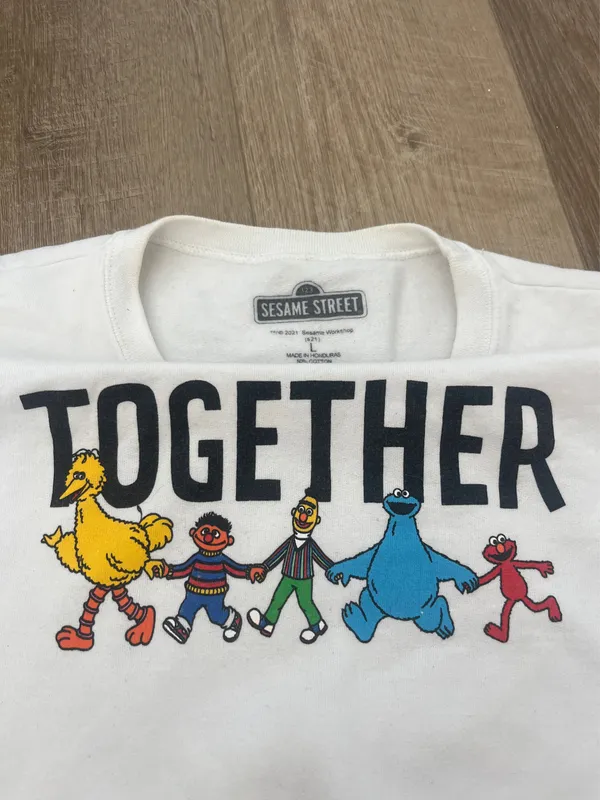 Sesame Street sweatshirt  - Image 3