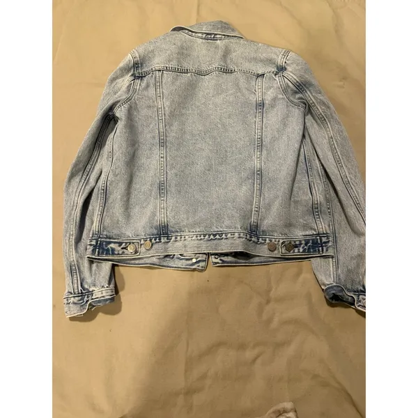 Gap Women's Denim Jean Jacket Acid Light Wash Classic Size M Spring Summer - Image 5