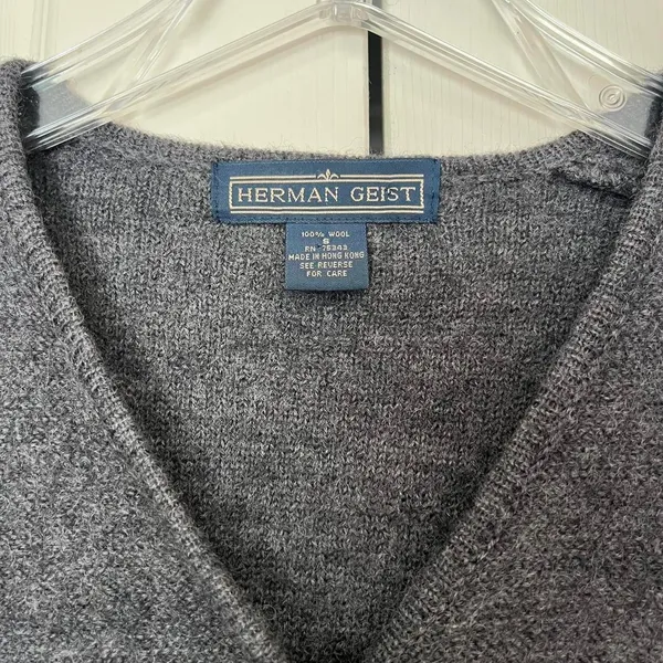 Vintage Herman Geist grey button-up wool cardigan sweater front pockets sz small - Image 2