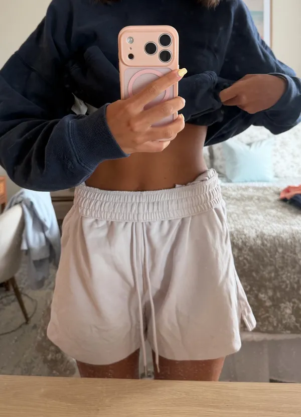 H&M Sweat Shorts Pink - Image 2