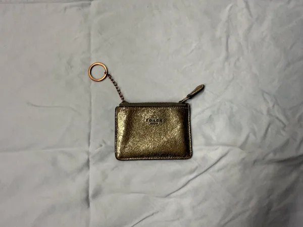 Coach Wristlet Wallet Gold - Image 5