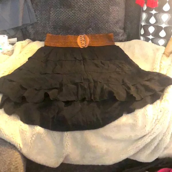 🎉4 for $20 By&By High Low Tiered Black Skirt, size XXL - Image 2