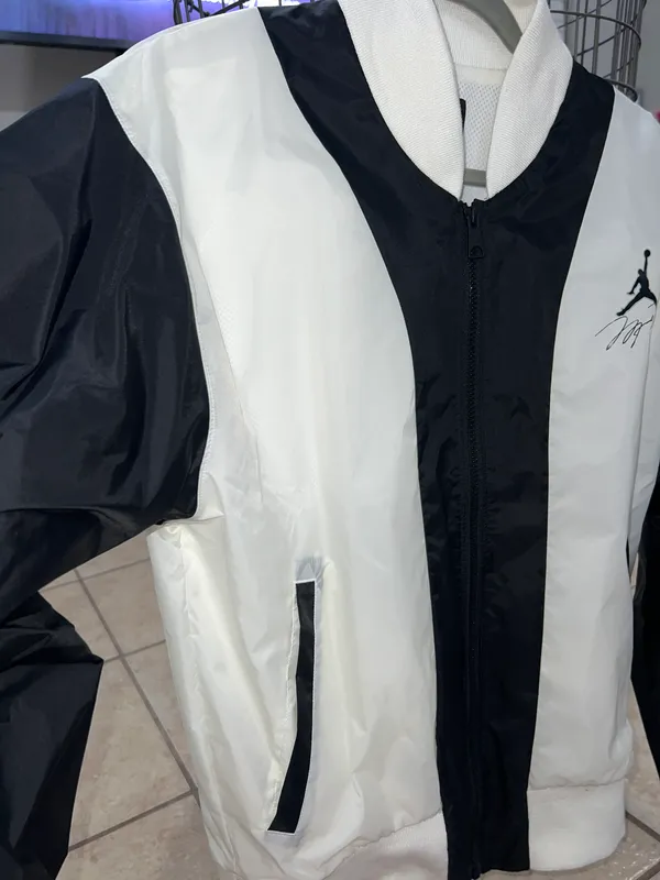 Nike Air Jordan’s Jacket - Image 2