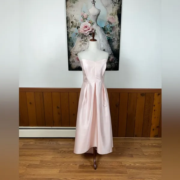 Gorgeous New Alfred Sung Satin Twill High Low Gown! - Image 3