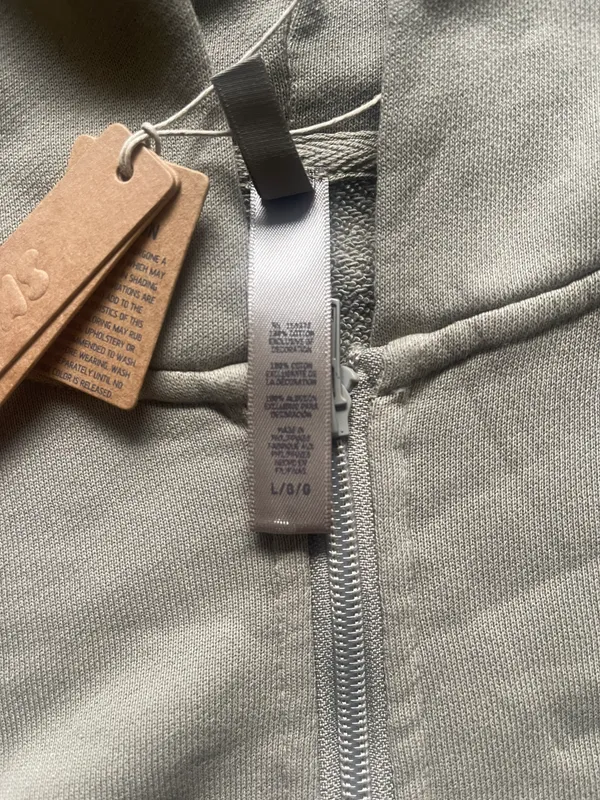 SKIMS NWT  Zip Up Hoodie - Image 5