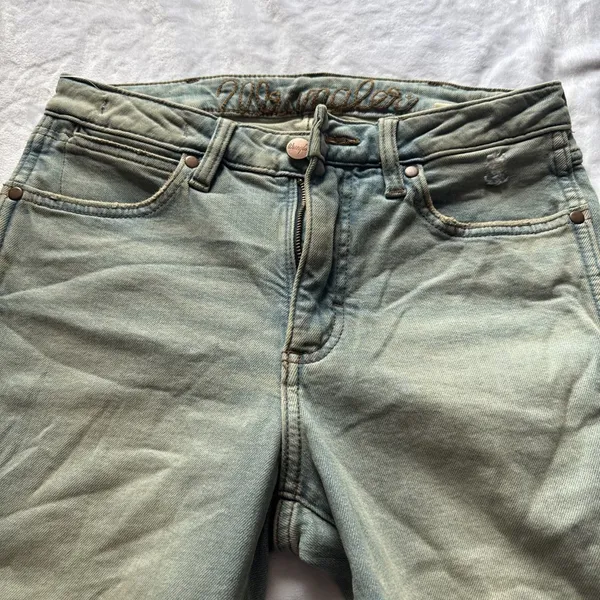 Wrangler High Rise Flare Bell bottom Jeans Size 26" X 32"RN 130273 CA 55394 - Image 2