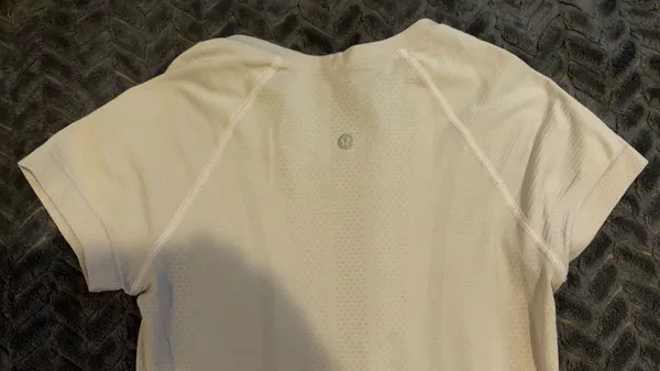 Lululemon Light Pink Swiftly Tech - Image 3
