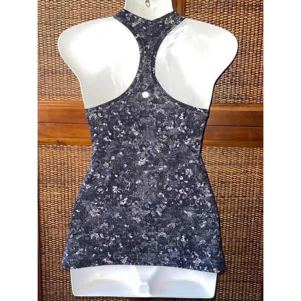 Lululemon - Image 2