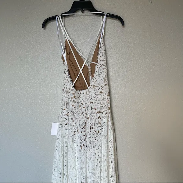 Lulu’s Love of details white lace Dress SZ XS - Image 6