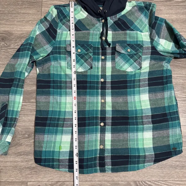Legendary Whitetails Womens Green Plaid Hooded Flannel Shirt Large 6578 Shacket‎ - Image 9