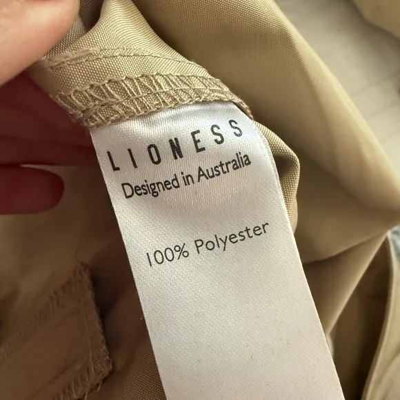 LIONESS‎ Allure Pant in Taupe NWT size 10 - Image 10