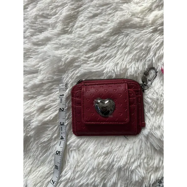 NWT Betsey Johnson Cranberry Red Embossed Hearts Card Case Wallet Keychain Clip - Image 9