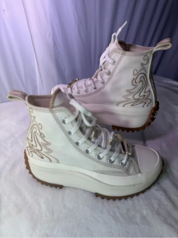 Converse Cream High-Top Sneakers with Tan Stitching - Image 3