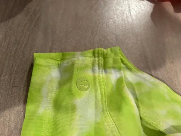 Lululemon Muscle Tank - Image 4