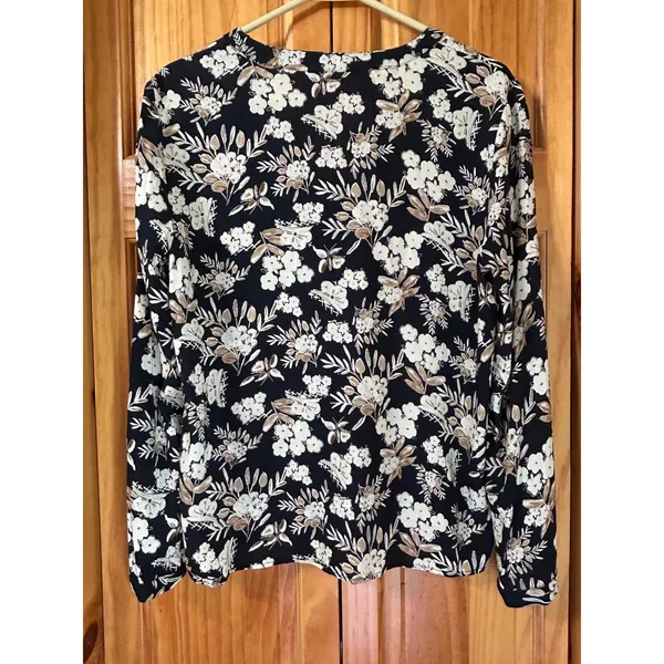 Zara Basic Black Floral Button Down Blouse‎ Women's Large Long Sleeve Top NWOT - Image 2