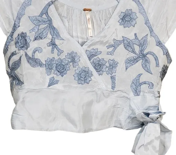 Free People Womens XS Sahara Embroidered Crop Top Blue NEW - Image 6