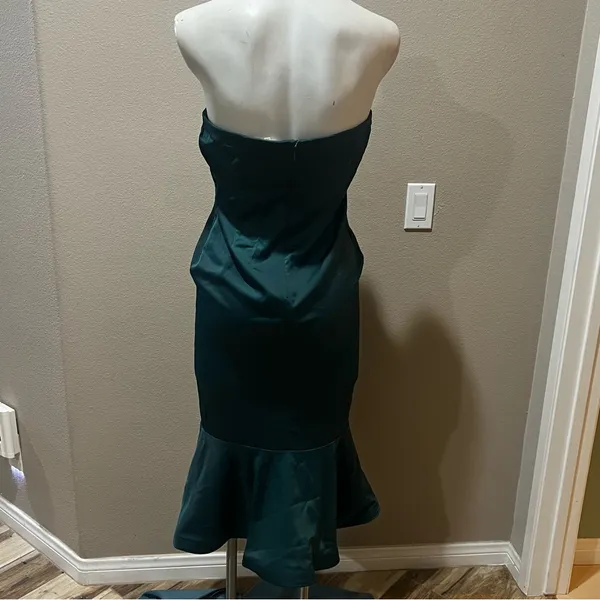Lulumari green strapless dress - Image 8