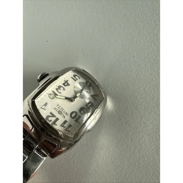 Invicta Lupah Model 2853, Stainless Steel, Works,‎ Need New Battery - Image 4