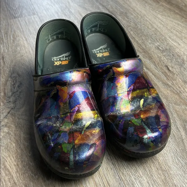 Dansko Pro XP 2.0 Patent Leather Clogs Size 40 (US 9.5-10) - Image 3