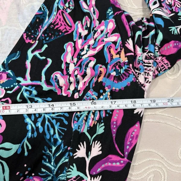 NWOT Lilly Pulitzer Multicolor Floral Wrap Romper - Pink, Blue, Teal! Size Large - Image 12