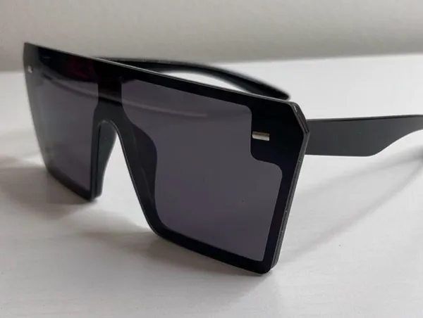 Sunglasses - Image 2