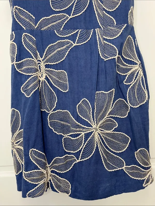 Loft Blue w/ Creme Floral Embroidered Ruffle Neckline Mini Dress - Size 10 - Image 10