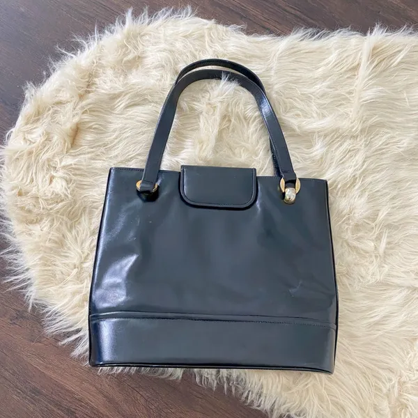 Vintage Black Leather Gold Clasp Interlocking CC Top Handle Satchel Bag Nancy's - Image 4