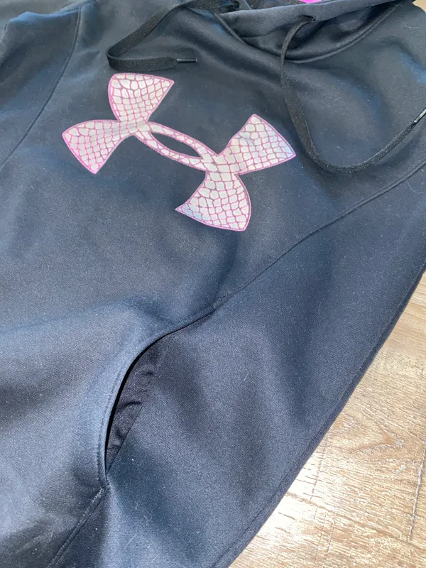 Under Armour Sweatshirt Hoodie Pullover Shirt Top - Image 3