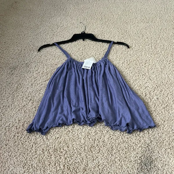 Urban Outfitters Truly madly deeply Lavender Spaghetti Strap Tank Top never worn - Image 2