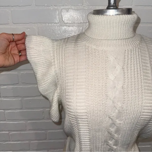 Elegant Off-White/Ivory Cable Knit Ruffle Sleeve Turtleneck Sweater - Image 5