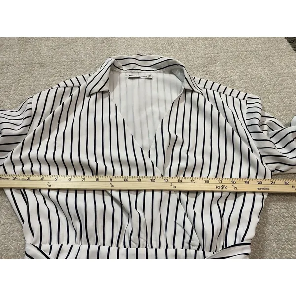 Abercrombie & Fitch White and Black Striped Wrap Mini Dress Size MT - Image 15