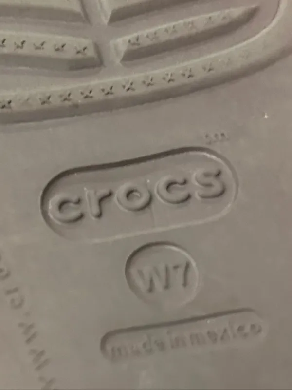 CROCS Women’s Brown T-Strap Wedge Sandals W 7 - Image 6